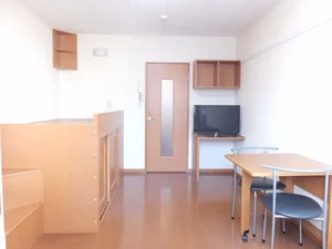 群馬総社駅（群馬県）のマンスリーマンション・ウィークリーマンション「レオパレスエスト・リヴィエール 110(No.458759)」メイン画像