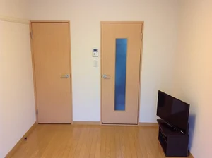 のマンスリーマンション・ウィークリーマンション「レオパレスルナボアール 109(No.460595)」メイン画像