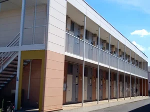 十文字学園女子大学周辺のマンスリーマンション・ウィークリーマンション「レオパレスグランドゥールＡ 102(No.460744)」メイン画像