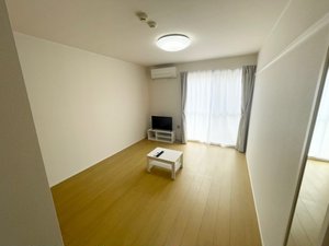 のマンスリーマンション・ウィークリーマンション「レオパレスピエール 109(No.468290)」メイン画像