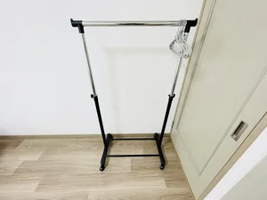 ラック付きなので、そのまま衣類をかけることができます♪