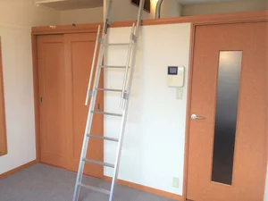 のマンスリーマンション・ウィークリーマンション「レオパレスＣｕｂｂｙ　篠ヶ瀬 206(No.468832)」メイン画像