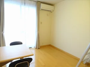高松市立みんなの病院周辺のマンスリーマンション・ウィークリーマンション「レオパレスオリーブ４８ 101(No.469053)」メイン画像