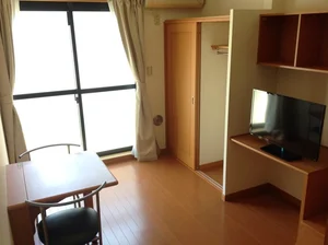 山梨県のマンスリーマンション・ウィークリーマンション「レオパレスＮＡＲＵＳＨＩＭＡ 106(No.469880)」メイン画像