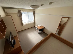 のマンスリーマンション・ウィークリーマンション「レオパレスカレーラ藤富 204(No.471998)」メイン画像