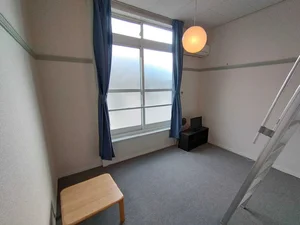 東海大学医学部付属八王子病院周辺のマンスリーマンション・ウィークリーマンション「レオパレスフロイデ 205(No.472204)」メイン画像