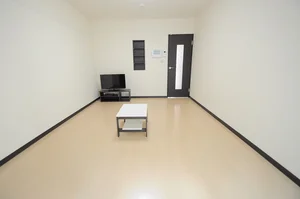 就実短期大学周辺のマンスリーマンション・ウィークリーマンション「レオネクストサンヴィラージュ 206(No.478461)」メイン画像