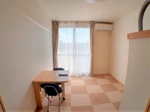 香川県のマンスリーマンション・ウィークリーマンション「レオパレスＣＨＩ　ＹＯ 201(No.479036)」メイン画像