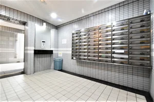 エントランス 郵便ポストあり 郵便物の受け取りが可能!