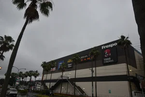 TOHOシネマズ 与次郎まで徒歩17分、1.3km