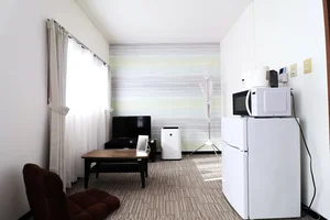 のマンスリーマンション・ウィークリーマンション「Kマンスリー八代高田（国道3号線前） 102・1K-【角部屋】(No.479968)」メイン画像