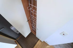 シューズBOX付き！靴の収納に便利！