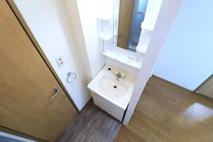 朝支度をスムーズに進めることのできるアイテム！割安な価格にこの設備！