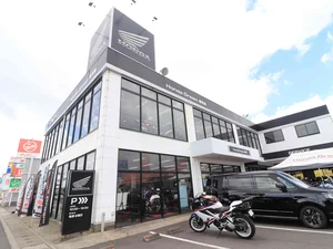 ホンダカーズさつま 宇宿店まで徒歩6分、400m