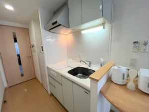 ※炊飯器・鍋フライパン・掃除機・アイロン・空気清浄機・HDD・ブルーレイレコーダーは現在設置しておりません。