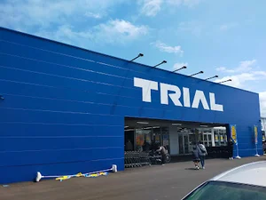 スーパーセンタートライアル丸亀店まで徒歩１４分、1.0ｋｍ