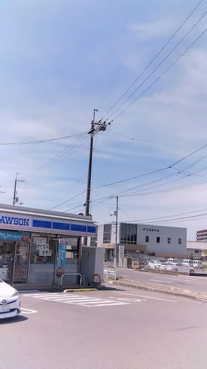 ローソン 丸亀津森町宮浦店まで徒歩6分