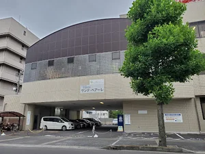 サンテ・ペアーレクリニックまで徒歩１１分、800ｍ