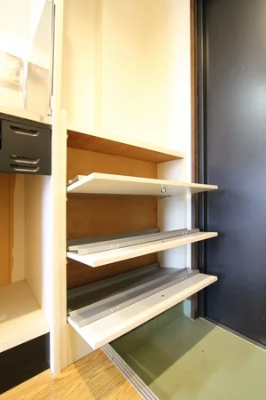 ※炊飯器・鍋フライパン・掃除機・アイロン・空気清浄機・HDD・ブルーレイレコーダーは現在設置しておりません。