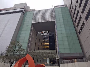 川崎ルフロンまで徒歩7分