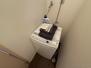 独立洗面台、洗濯機も完備‼タオル、ドライヤー、歯ブラシ、ボディタオルも揃えてるのは岐阜各務ヶ原市マンスリーマンションだけ♪