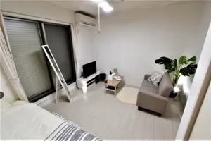 スポットライト照明・小物等もあり！