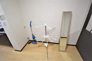 【掃除機完備】岐阜県可児市ウィークリーマンション・岐阜県可児市マンスリーマンションではビジネスホテルと違い、自宅と同じように生活できるのが強みの1つです。
