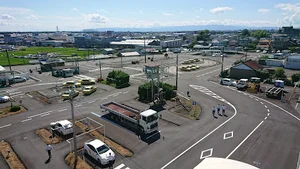 那加自動車学校まで徒歩3分