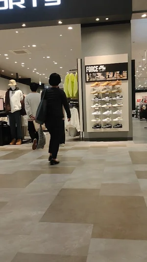 ABC-MART イオンモール各務原店まで車で5分