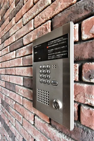 オートロック付で鍵にて解除 セキュリティ対策も万全です!