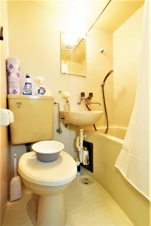 ３点ユニット　サクッとお風呂を済ませたい方にお勧め！　シャンプーリンスや洗剤類などすべて標準品です。