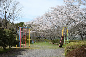 可児工業団地公園まで車で4分