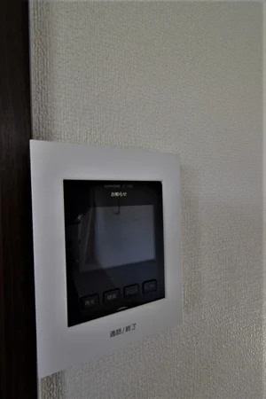 テレビモニターホン付で本人確認可能