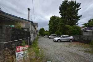 近隣駐車場