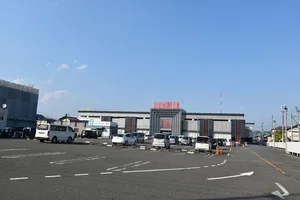 マルハン メガシティ静岡