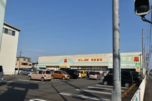 杏林堂　駐車場