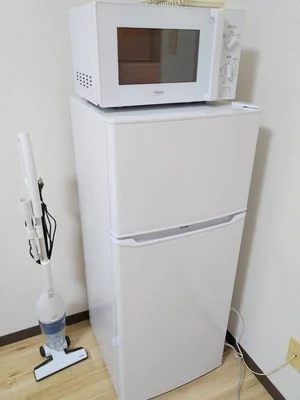 冷蔵庫、電子レンジ・掃除機も完備です♪