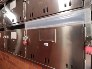 集合ポスト(南京錠で開錠)