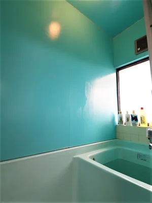 シャンプー・コンディショナー・ボディーソープなど備品も豊富！　湯船につかって疲れを落としていただけます♪