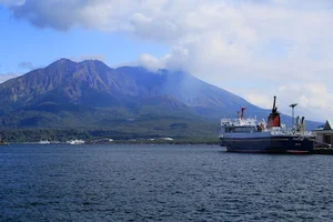 南ふ頭旅客ターミナルまで徒歩21分、1.5km