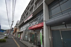 セブン-イレブン 鹿児島上之園町店まで徒歩4分、300m