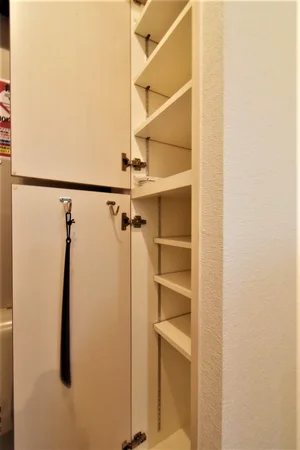 シューズBOXありで靴など収めることも! リフォームなどでの滞在にも便利です!