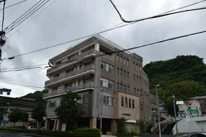 林内科胃腸科病院まで徒歩3分、220m