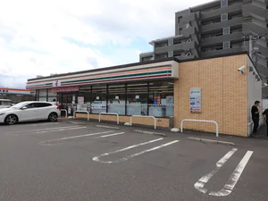 セブン-イレブン 鹿児島池之上町店まで徒歩6分、450m