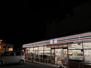 セブン-イレブン 鹿児島武１丁目店まで徒歩1分、42m