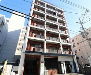 エレベーター付きで設備整っているので　幅広い年代の方にお勧め！　鹿児島中央駅や都通へ便利な立地です。