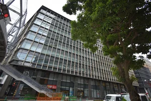 南国センタービルまで徒歩4分、280m