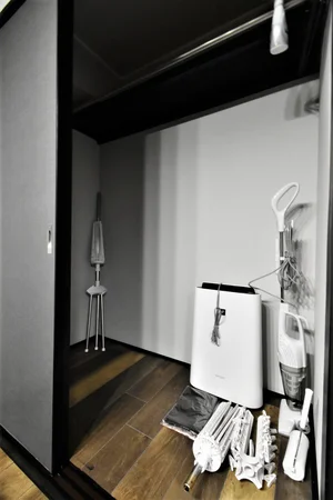 空気清浄機やコロコロ・掃除機などあり！　備品類もぜひご自由にお使いください♪