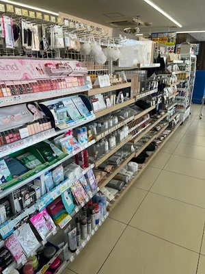 ローソン 富山古沢西店まで徒歩5分