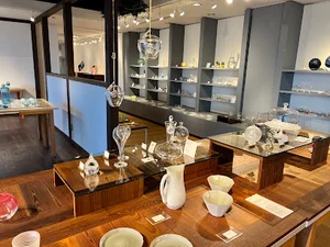 富山ガラス工房まで徒歩9分